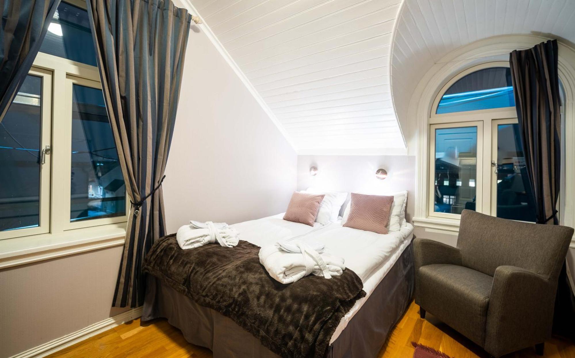 Enter Tromso - Exclusive 4 Bedroom Villa Экстерьер фото